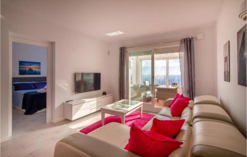 Cumbre del Sol Apartment | Family-Friendly Apartment in El Poble Nou with Pool