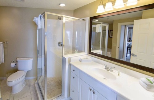 Galveston Resort | Beachfront Gem: Top-Rated Resort Condo with Pool & More