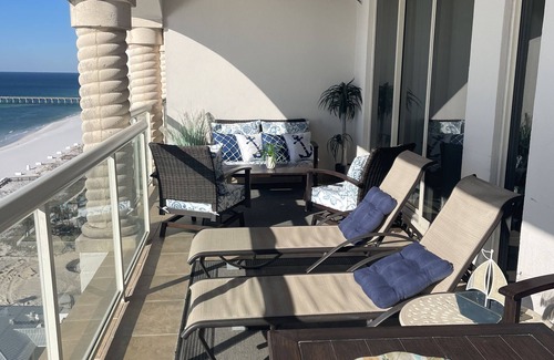 Pensacola Beach Condo | Oceanfront Condominium on Pensacola Beach – Rated 10/10