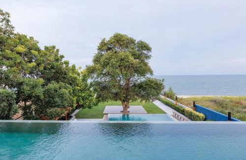 Cha-am Apartment | Oceanfront Condo at Baan Thew Talay - Family Friendly Escape