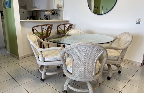 La Pared Condo | Cozy Beach Front Condo in Luquillo, PR - Rated 9.2/10