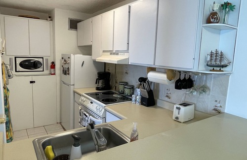 La Pared Condo | Cozy Beach Front Condo in Luquillo, PR - Rated 9.2/10