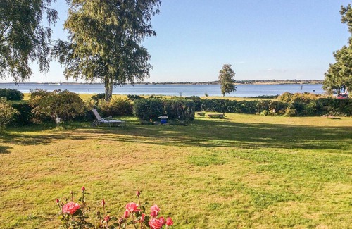 Kongsnæs House | Family-Friendly 3 Bedroom Retreat in Stubbekøbing
