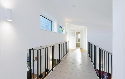 Lembruch House | Beachfront Home in Lembruch-Dmmer See with Pool & Wifi