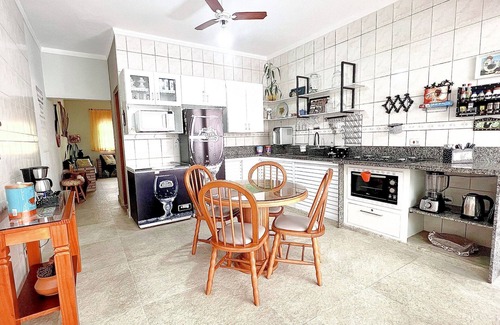 Caraguatatuba Condo | Beachfront Retreat with Pool, Snooker & Family-Friendly Fun