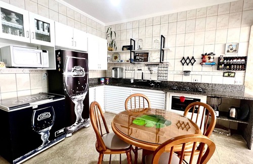 Caraguatatuba Condo | Beachfront Retreat with Pool, Snooker & Family-Friendly Fun