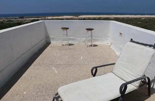 Caesarea Apartment | Oceanfront Beach House with Breakfast and Child-Friendly Amenities