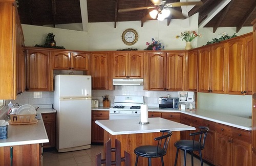 Treasure Beach House | Beach Front 2-BR 2-BA Huge House in charming St. Elizabeth Parish with WiFi, AC
