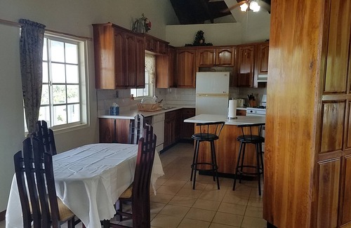 Treasure Beach House | Beach Front 2-BR 2-BA Huge House in charming St. Elizabeth Parish with WiFi, AC