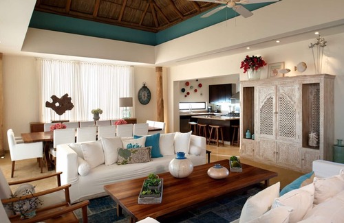 Punta de Mita Condo | Unforgettable Beach Front PH in Los Veneros with Ocean Views
