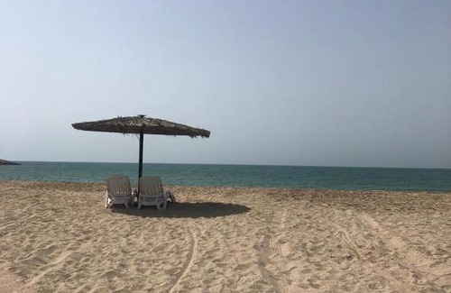 Mina Al Arab Apartment | Beachfront Escape with Private Beach & Ocean Views
