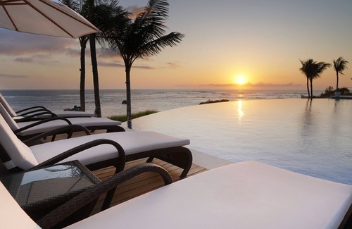 Kekeran House | Beachfront Villa with Pool and Breakfast at Cemagi Beach