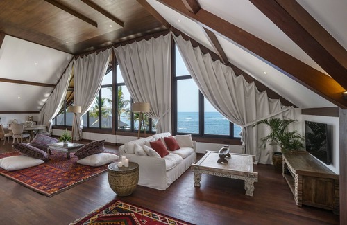 Kekeran House | Beachfront Villa with Pool and Breakfast at Cemagi Beach