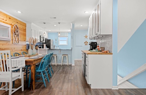 Cape San Blas House | Beachfront Bliss: Unmatched Views and Pet-Friendly Comfort