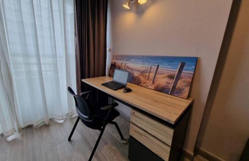 Rayong Apartment | Beachfront Modern Room with Free Wi-Fi & Ocean View