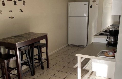 Cedar Key Hotel | Beach Front Motel