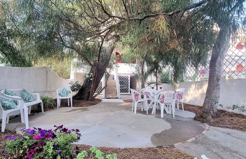 Falerna House | Beachfront Retreat with Garden and Ocean View Amenities
