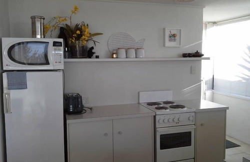 Encounter Bay Apartment | Beach Front Retreat - Pet Friendly with Top Guest Ratings