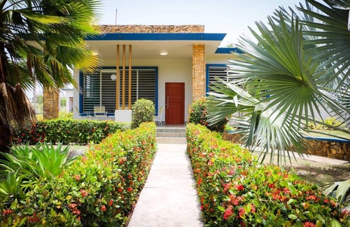 Palmas Altas House | Oceanview Beachfront Retreat in Barceloneta, PR - Rated 9.6