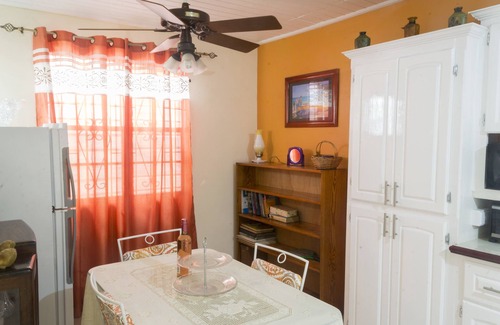 Mullins Cottage | Beachfront Escape in Barbados with Kitchen Amenities