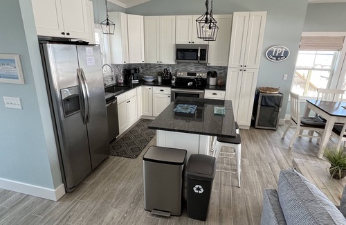 Sneads Ferry House | Beachfront Retreat: 4 Bedroom Home with Breathtaking Views