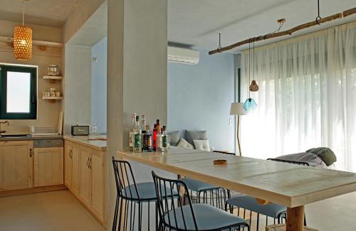 Mytilene Villa | Beautiful Villa Melani: Oceanfront Escape with Top Amenities