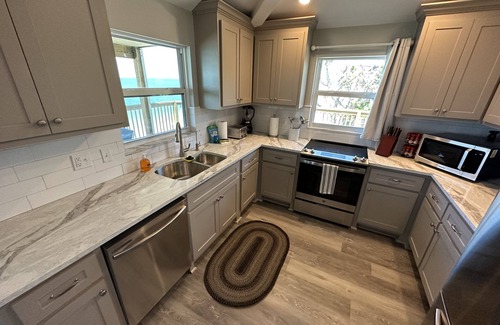 North Captiva House | Unwind at Beachfront Paradise with 9.8/10 Guest Rating