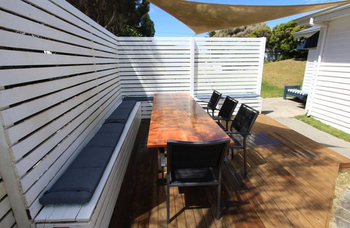 Low Head House | Beach frontage - 20 steps from your front door
