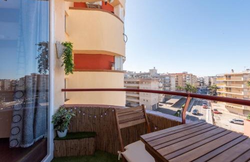 La Pineda Apartment | Guest Rated 10/10: Beach & Fun Cozy Studio with Ocean View
