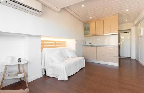 La Pineda Apartment | Guest Rated 10/10: Beach & Fun Cozy Studio with Ocean View