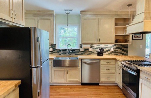 Emerald Isle House | Dog-Friendly Beach Retreat with Hot Tub & Game Room