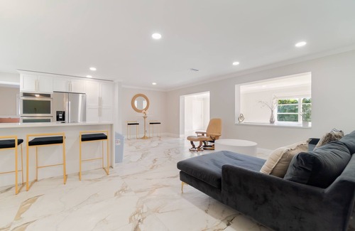 North Palm Beach House | Ideal Beach Getaway with Spa, Hot Tub & Pet-Friendly Options