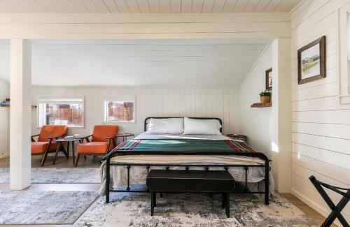 Kings Beach House | Beach Haven Lakefront: Oceanview Retreat with Private Beach