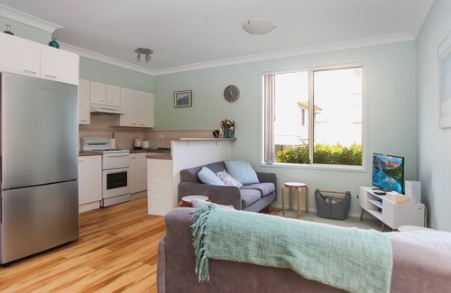 Hawks Nest House | Beach Haven - Oceanfront Bliss Steps from the Sand
