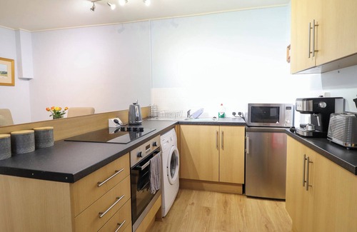 Aberystwyth Cottage | BEACH HAVEN, pet friendly, character holiday cottage in Aberystwyth