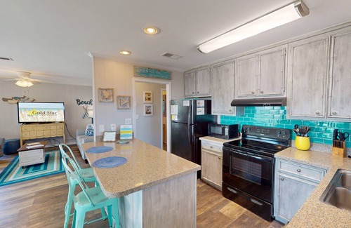 Gulf Shores House | Beach Home with Private Pool, Short walk to Beach