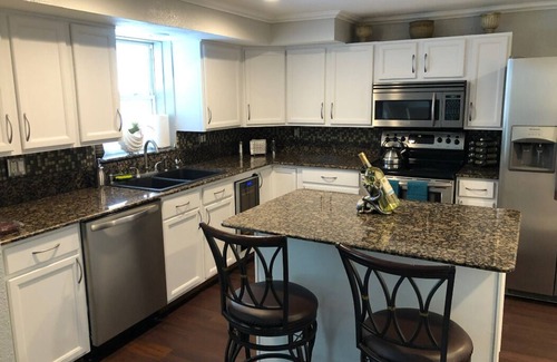 Sea Ranch House | Beachfront Haven: Dream Home on the Bay with Family Amenities
