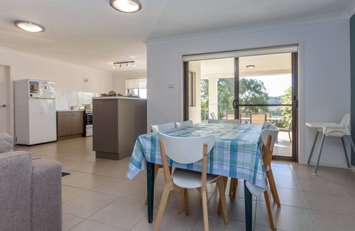 Fingal Bay House | Relaxing Beach House at Fingal Bay with Oceanfront Views