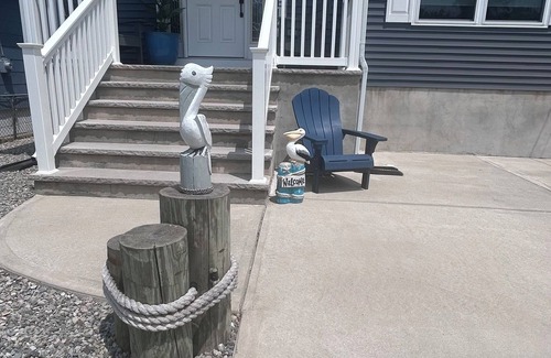 Ocean Gate House | Pet-Friendly Beach House Steps from the Ocean with Pool