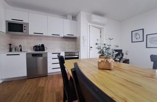 Espinho House | Family-Friendly Getaway at Beach House 2 - Perfect for Kids