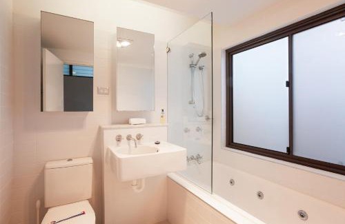 Boat Harbour House | Beach House 7: Oceanfront Retreat with Pool & Great Reviews