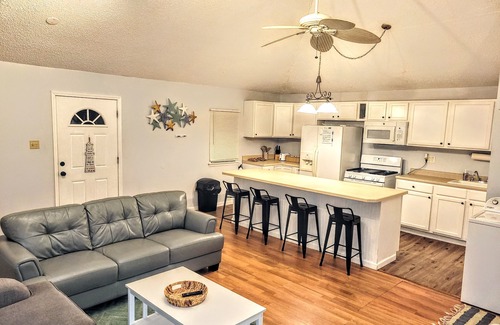 Somers Point House | Exclusive Beach House Near Ocean City Boardwalk & Shore