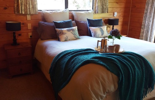 Pollok House | Beach House Awhitu peninsula