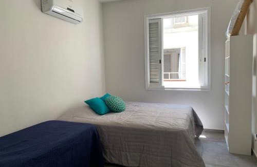 Centro Apartment | Oceanfront Beach House with Stunning Sea Views & Pet Friendly