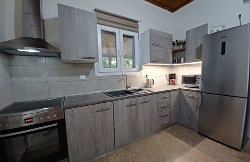 Katakolo Villa | Oceanfront Beach House for 9 with Breakfast & Ocean Views