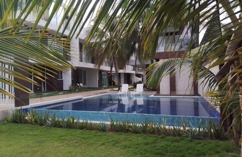 Sucre House | Oceanview Beach House with Spa and Pool Amenities