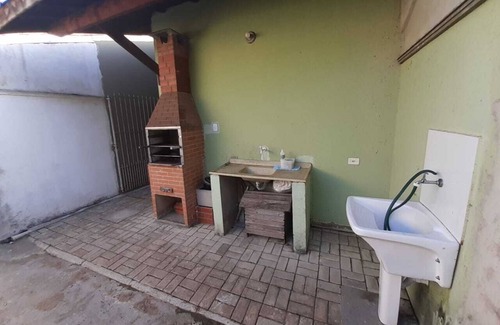 Balneario Anchieta House | Cozy Beach House in Mongaguá with Family-Friendly Amenities