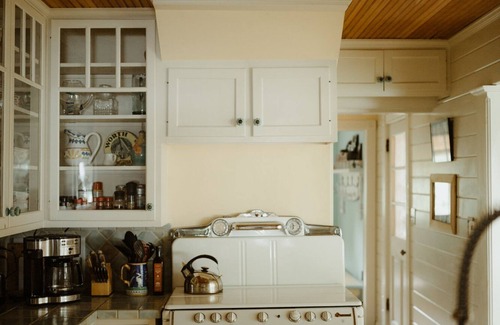 Northport Cottage | Pet Friendly Beach House with Ocean Views in Northport Village