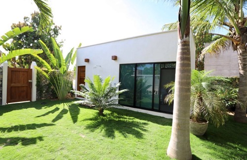 Saladita House | Beach House in Playa La Saladita, Gro. Just Minutes from a great Surfing Wave.