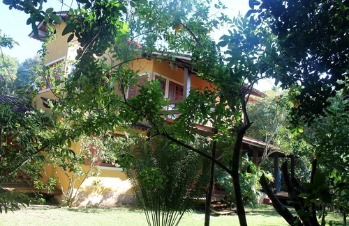 Santo Andre House | Charming Beach House in Santo André with Ocean View & Pool